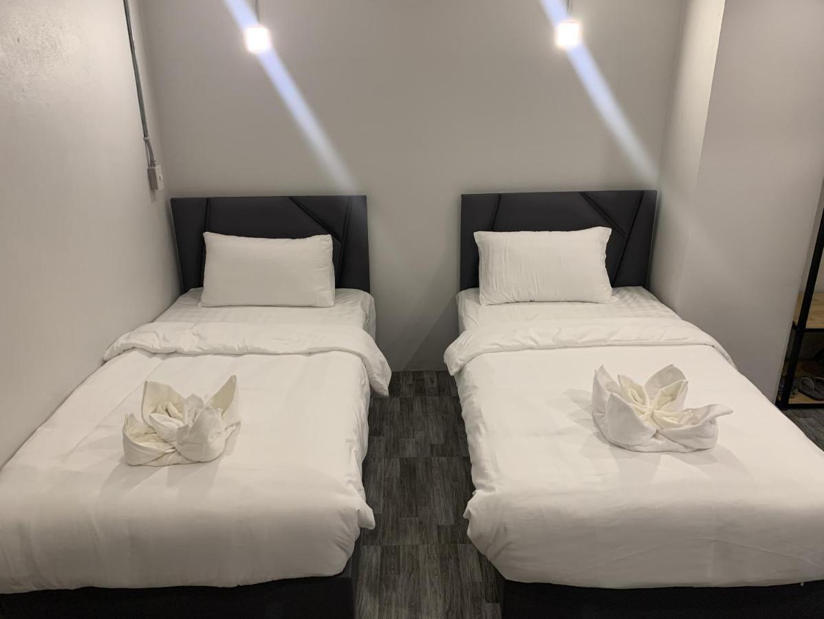Life Hotel Rong Khun Ban Mai  Экстерьер фото