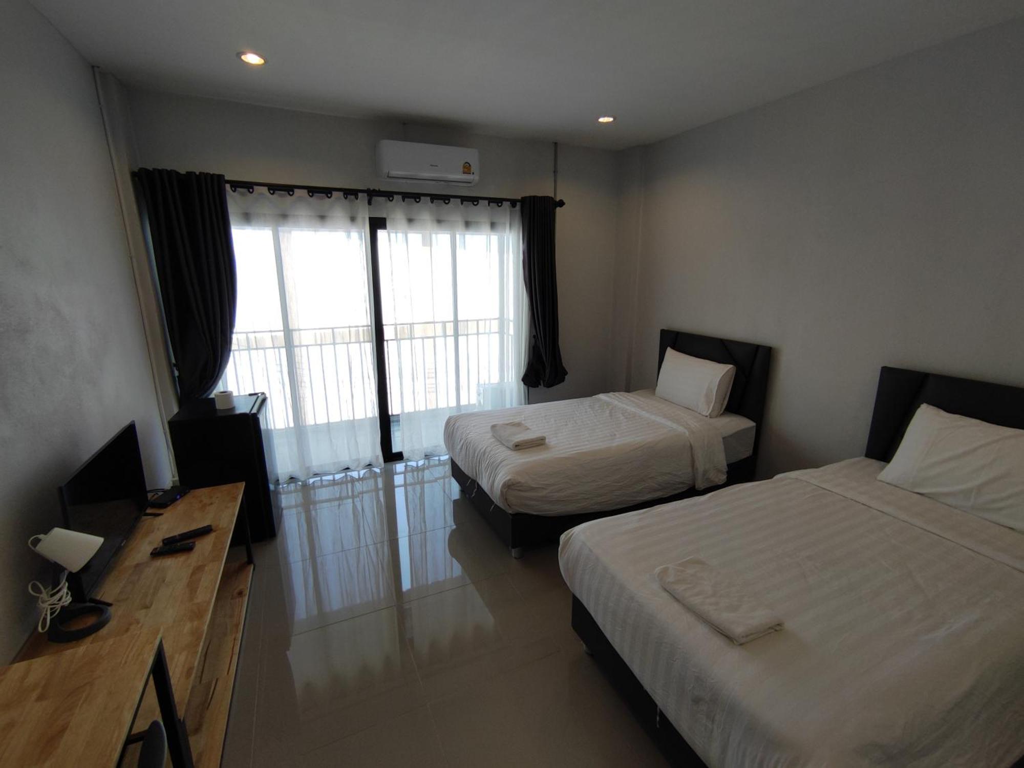 Life Hotel Rong Khun Ban Mai  Экстерьер фото